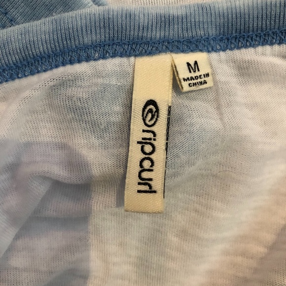 Rip Curl T-Shirt - Picture 2 of 3